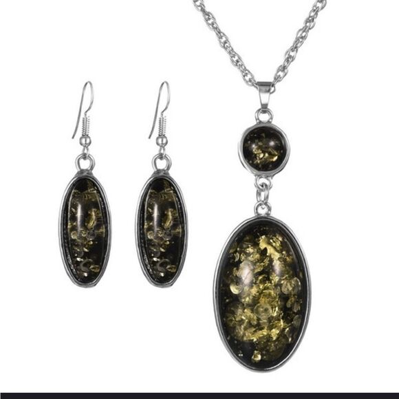 🆕️ Beautiful necklace 3pc set - Picture 2 of 5